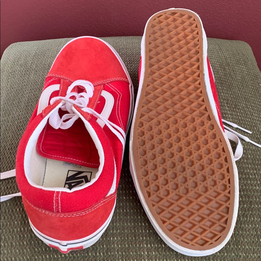Vans Red and White Classic Mens Lace-Up Sneakers - Picture 6 of 6